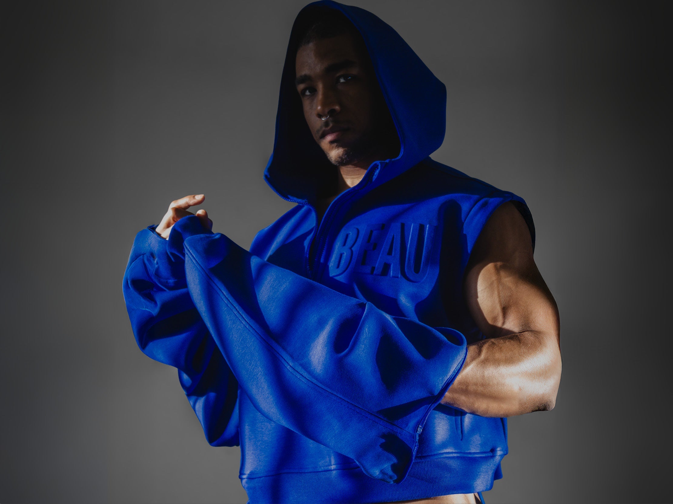 X HOODIE