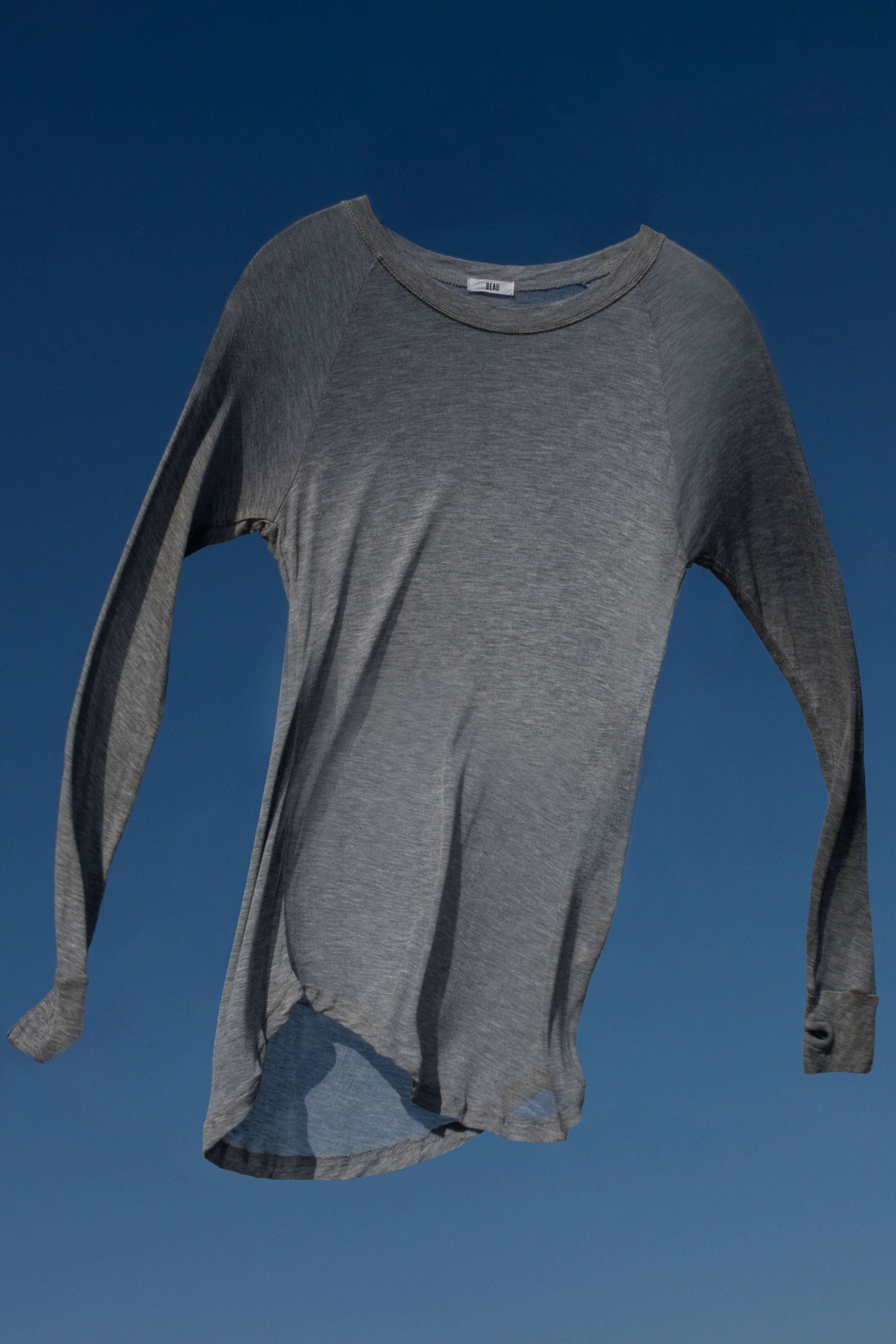BEAU AIR LONG SLEEVE - SMOKE