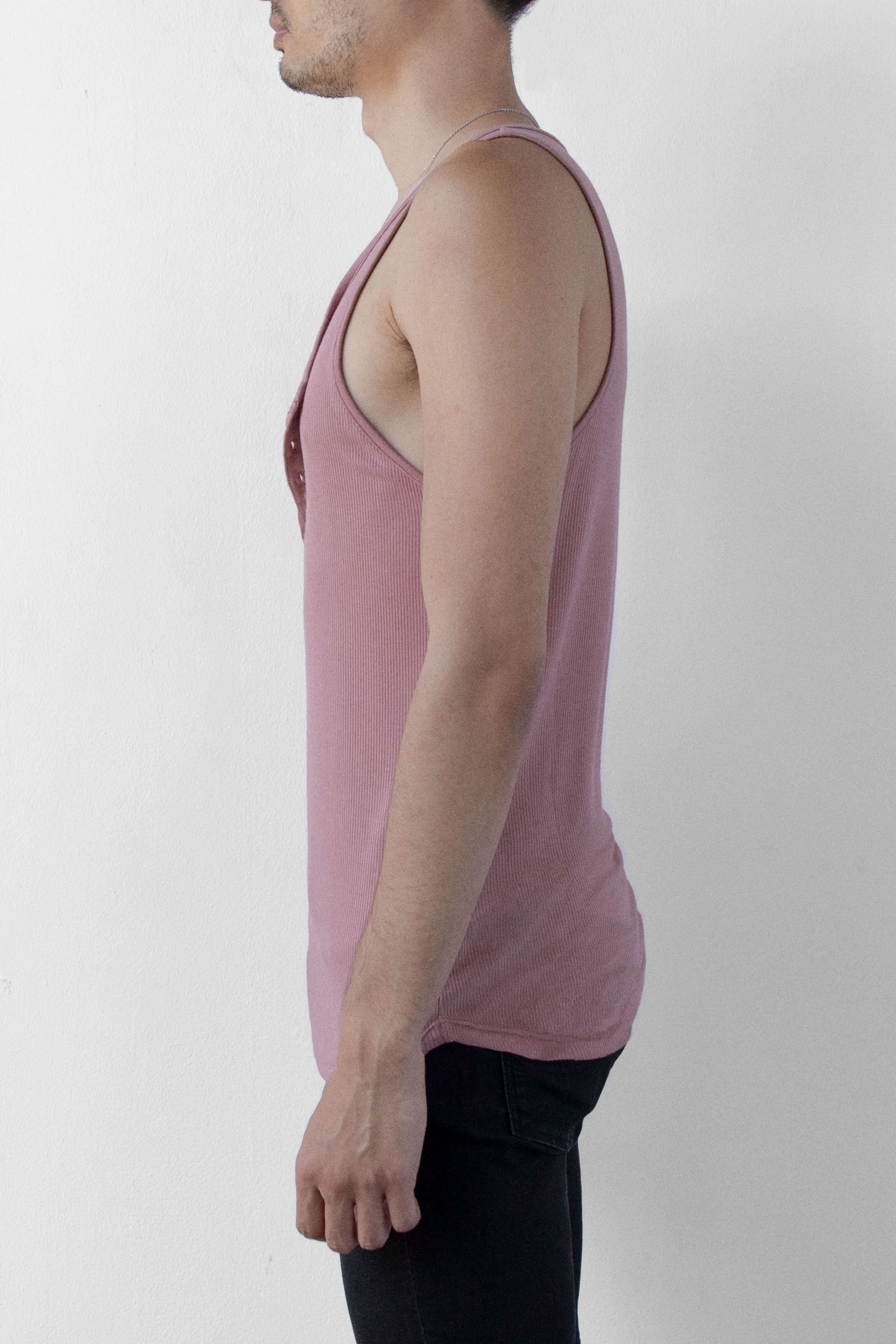 BEAU HENLEY - ROSE